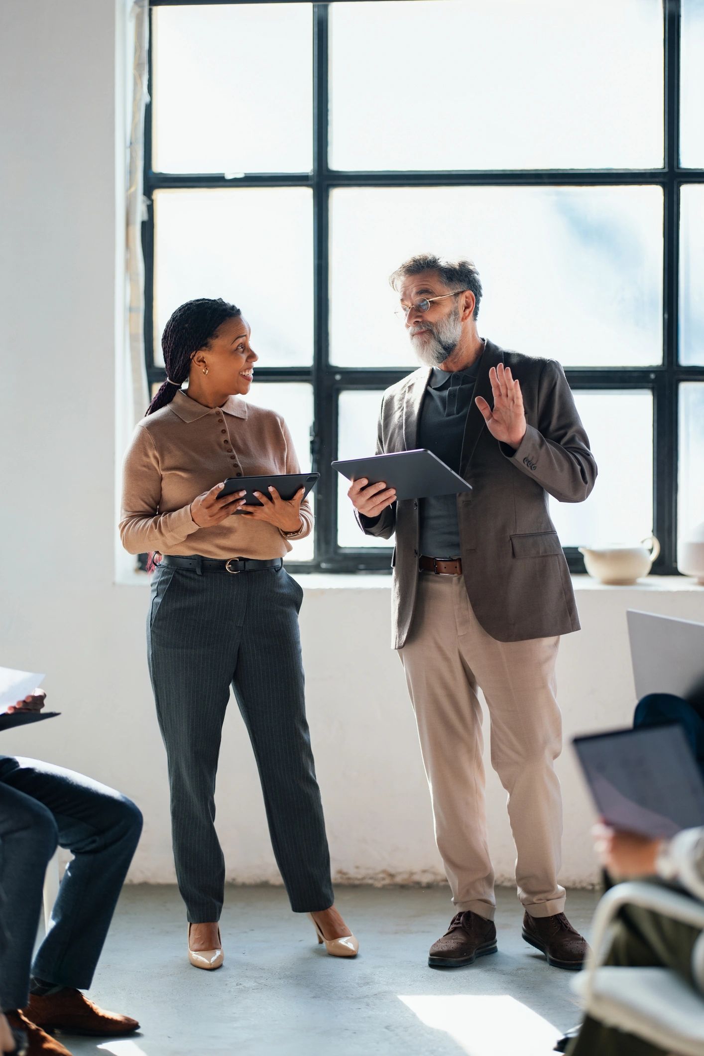 Professional coaching discussion in a collaborative office setting